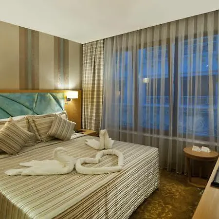 Elysium Thermal & 4*